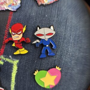 Pin Black Manta