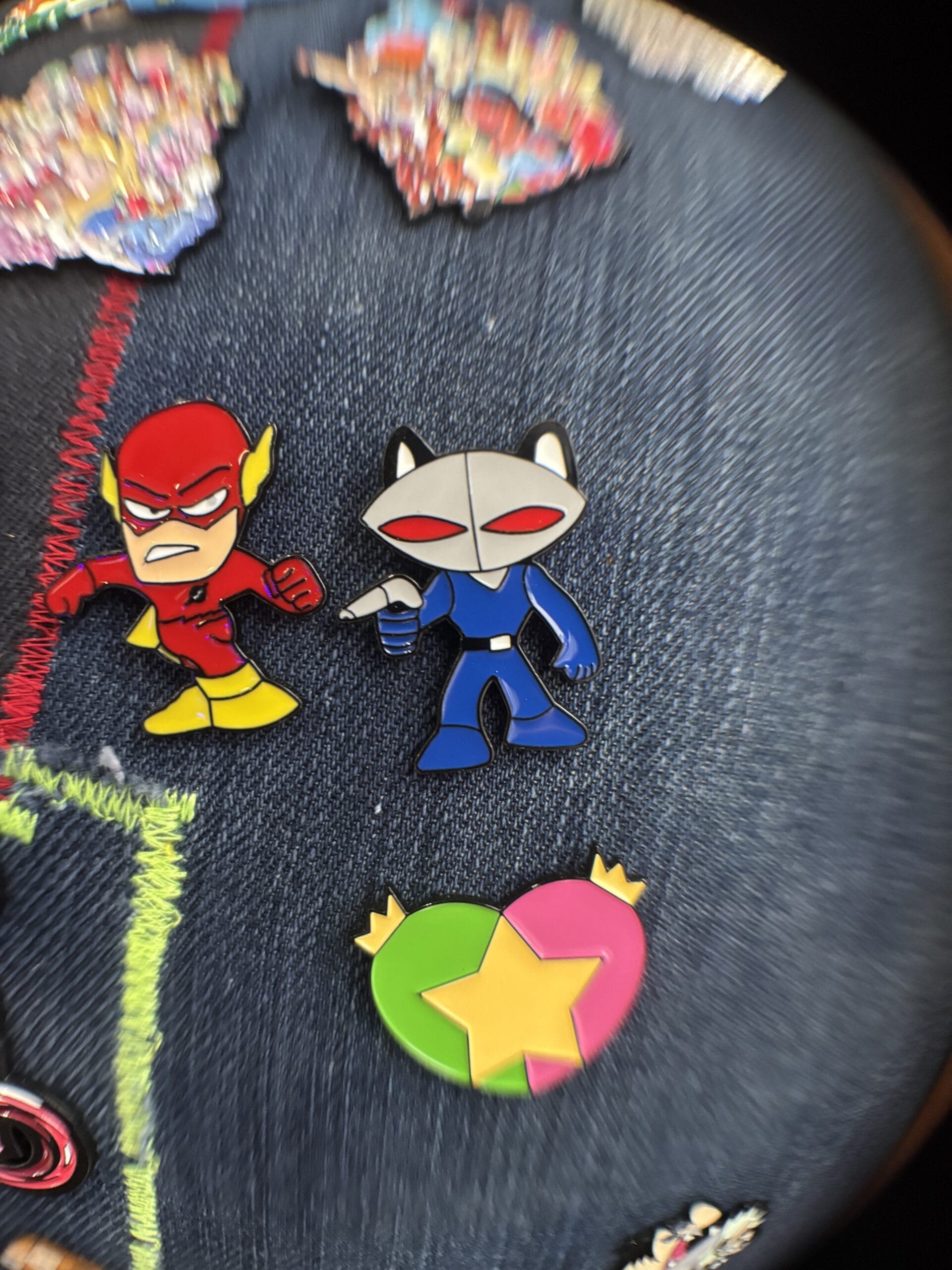 Pin Black Manta